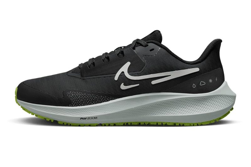 nike pegasus shield women s black or dark smoke grey shoes irun singapore 1