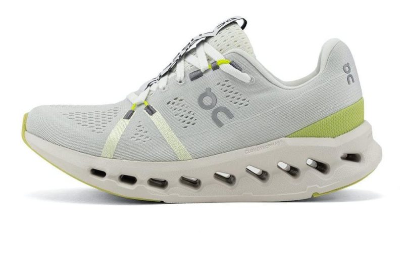 on cloudsurfer men s white or sand shoes irun singapore 1